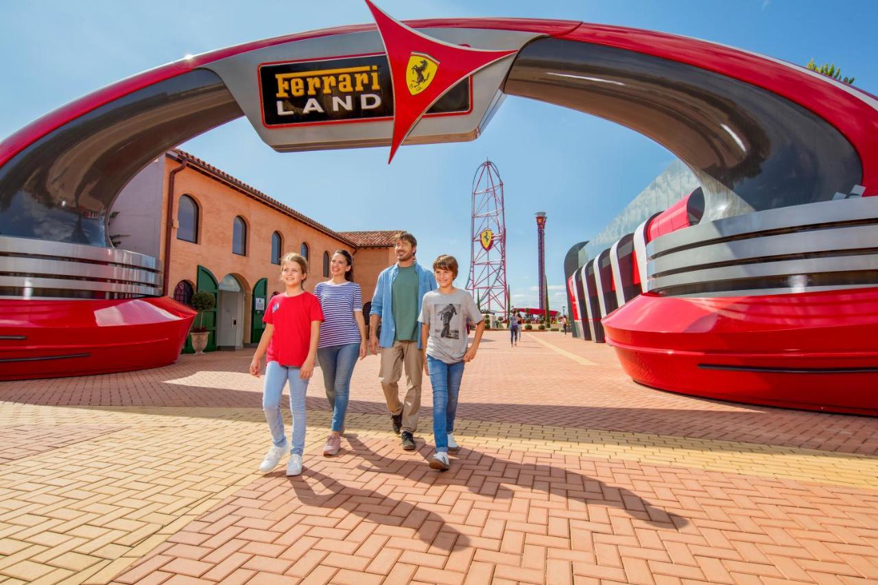 Portaventura Hotel Lucy'S Mansion - Includes Unlimited Access & Express Wristband To Portaventura Park & Ferrari Land Salou Exterior foto
